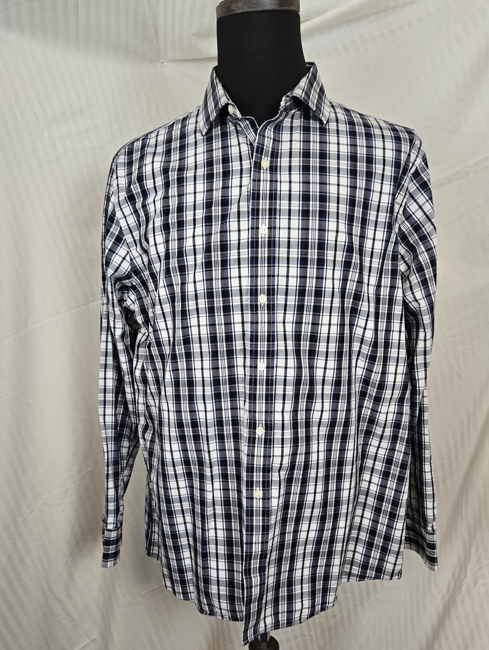 Tommy Hilfiger Men's Navy and White Plaid Button-Down Shirt. TA